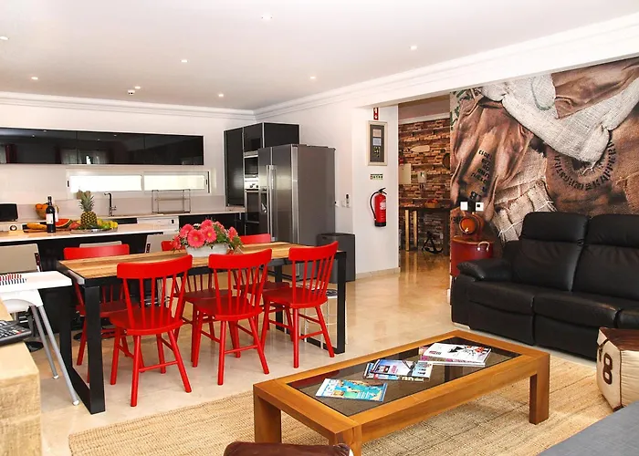 Henri\'S Apartments - Pateo De Santo Antonio